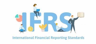 المعيار الدولي للتقرير المالي 1" تطبيق المعايير الدولية للتقرير المالي لأول مرة"
