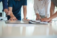 تسويق شركتك: الاستراتيجية الرقمية حتمية