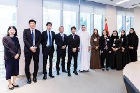وفد ياباني يطلع على النظام الإماراتي لرد الضريبة للسياح بآليات رقمية 100% الأول من نوعه في العالم