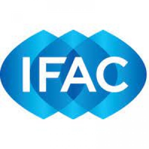 تقرير رؤى IFAC يربط بين البرمجة التعليمية والاتجاهات الناشئة